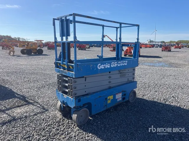 Genie GS-2632 Electric Scissor Lift (Inoperable)
