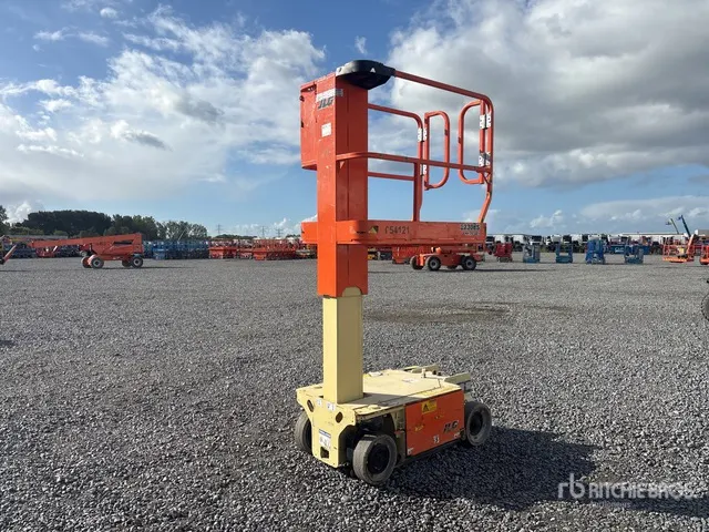 2016 JLG 1230ES Vertical Mast Lift