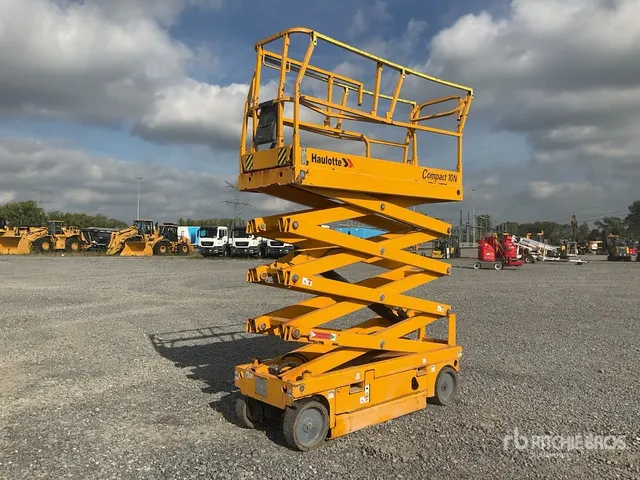 2019 Haulotte COMPACT 10N Electric Scissor Lift