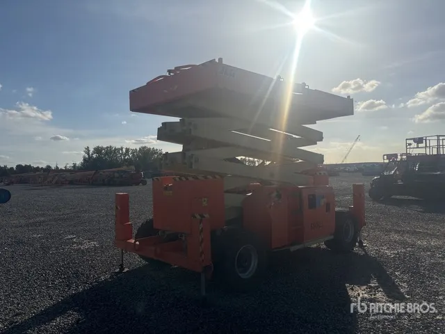 2016 JLG 4394 RT 4x4 Diesel Scissor Lift
