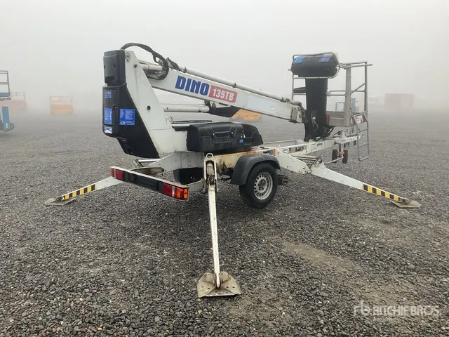 2015 Dino 135TB Towable Lift