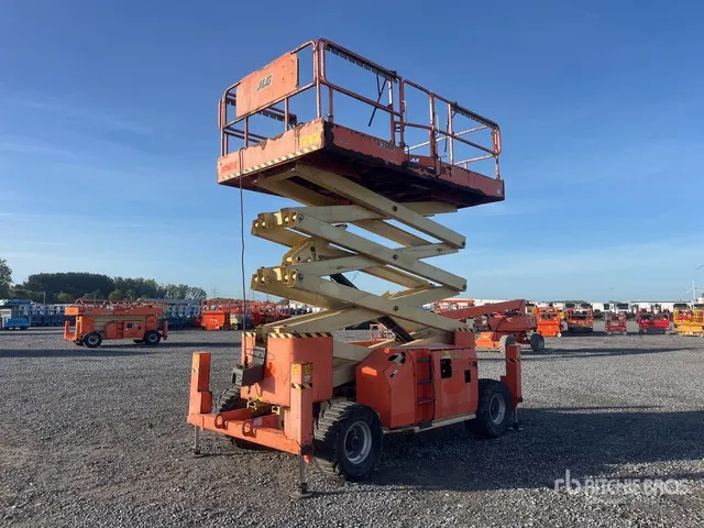 2016 JLG 4394 RT 4x4 Diesel Scissor Lift