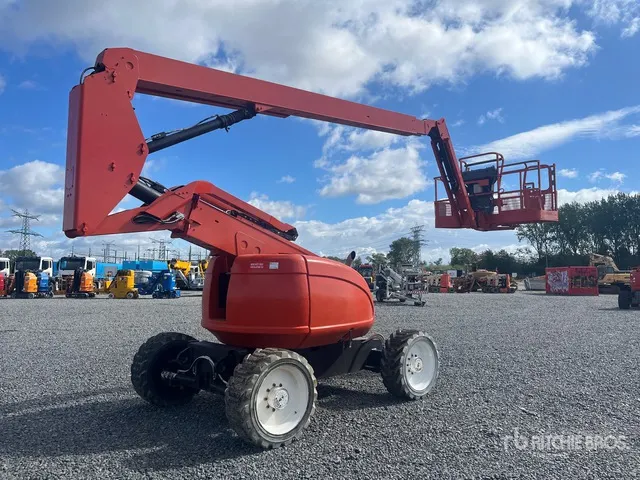 2015 JLG 600AJ Diesel Articulating Boom Lift
