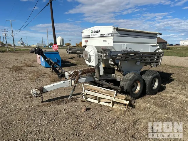 Valmar 500PT 36 ft T/A Fertilizer Spreader