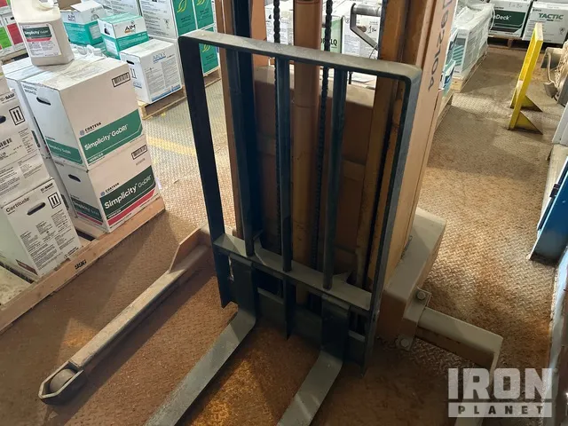Rol-Lift 2500 lb Electric Pallet Jack