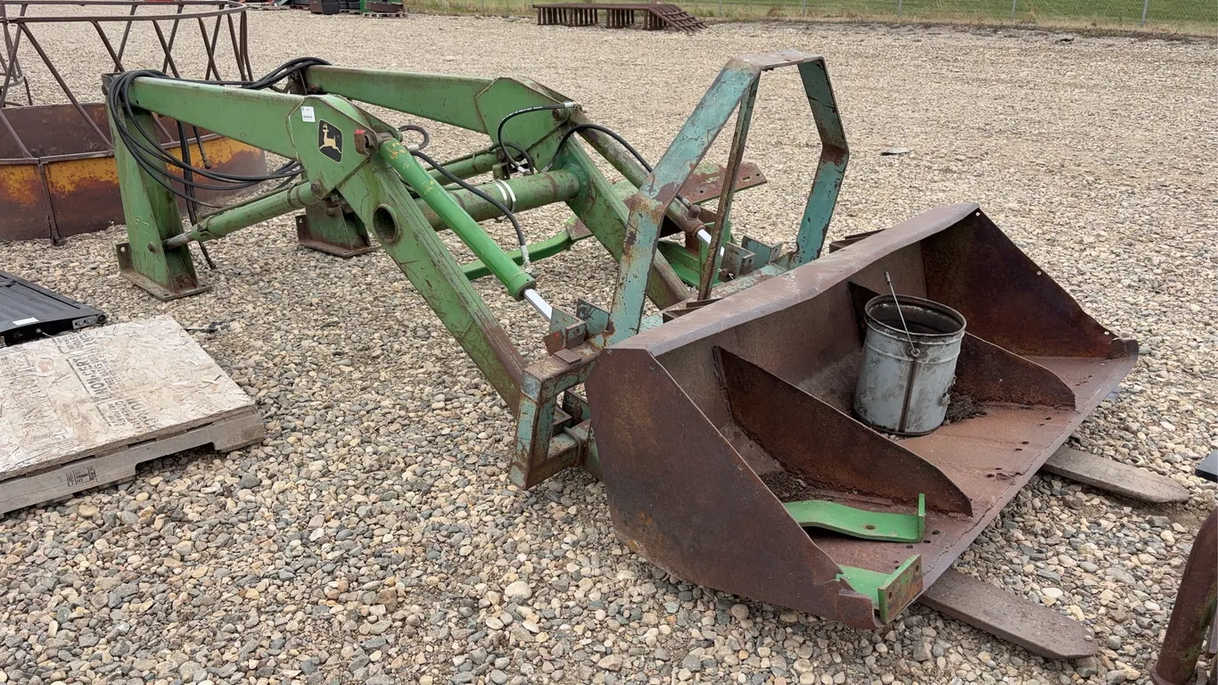 John Deere 158 Front End Loader W/ Pallet Forks & Bucket