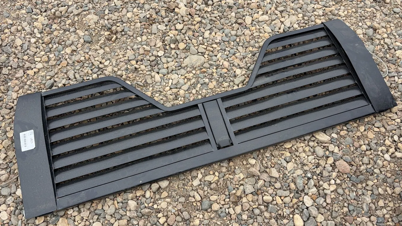 Fifth Wheel Tailgate Off Chev 1/2 Ton