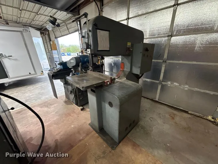 DoALL 3613-1 bandsaw