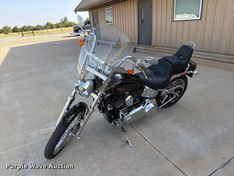 2007 Harley-davidson Softail Custom motorcycle