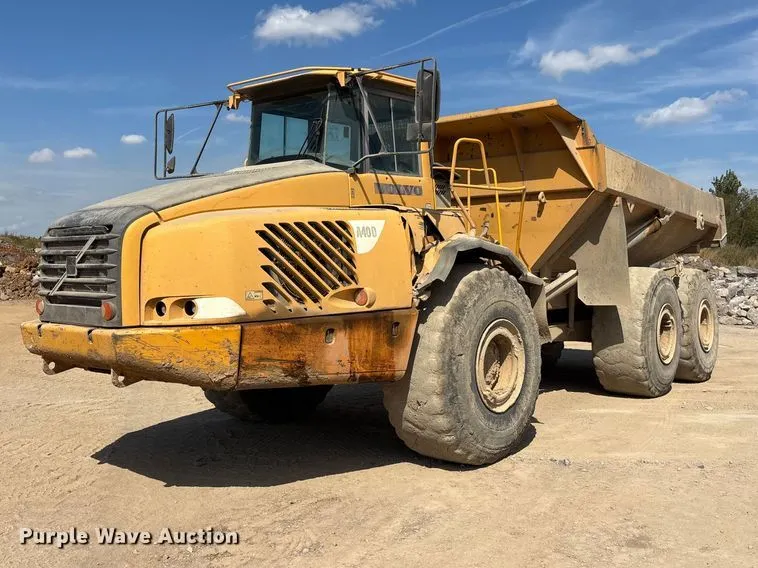2004 Volvo A40D articulated haul truck