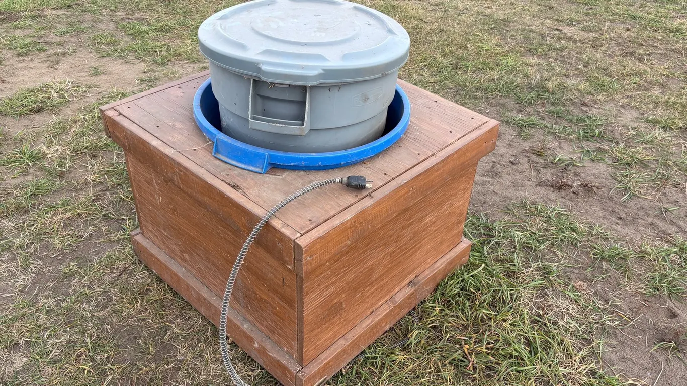 Heated Stock Waterer