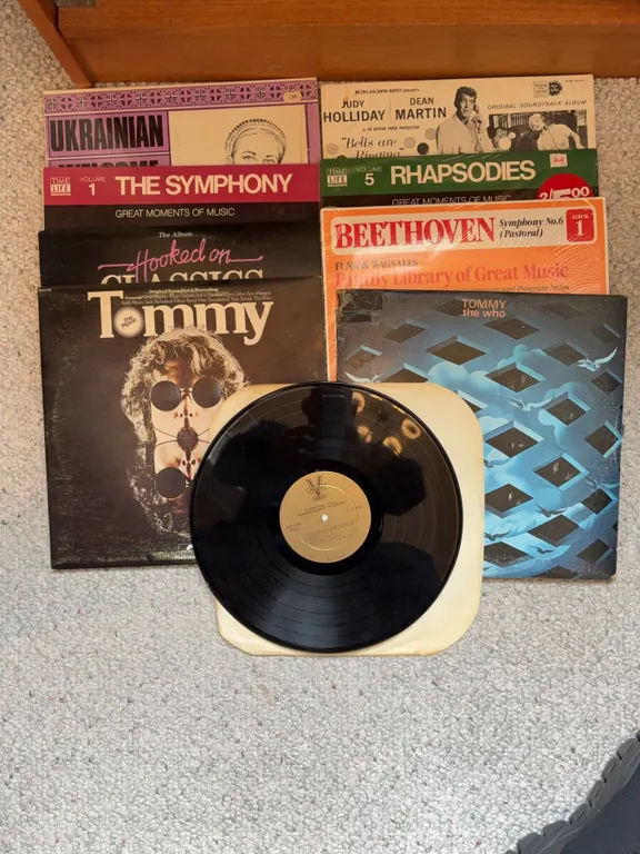 7 Vinyl Records Including The Who Tommy, Beethoven, Dean Martin, Symphony