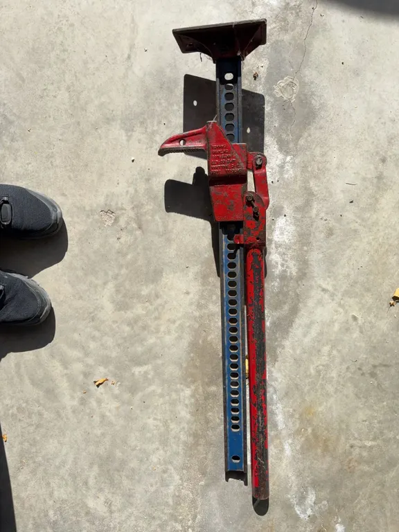 Marshall Jack by P.G. Hallman Mfg Co Ltd, Waterloo Ontario Canada