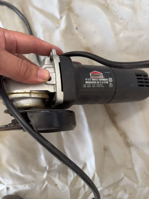 Jobmate 4-1/2 Inch Angle Grinder with Side Handle and Power Cord