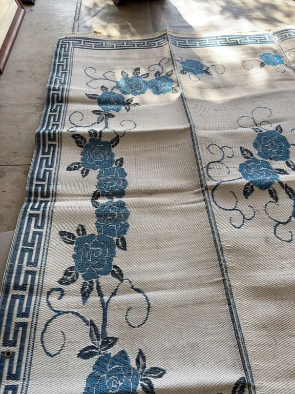 Blue and White RV Woven Rug,