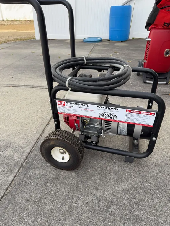 Westward WP-3100W Generator With Honda GX200 6.5 HP Engine and Cord