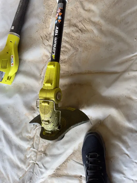 Ryobi 18V Lithium Battery Cordless String Trimmer