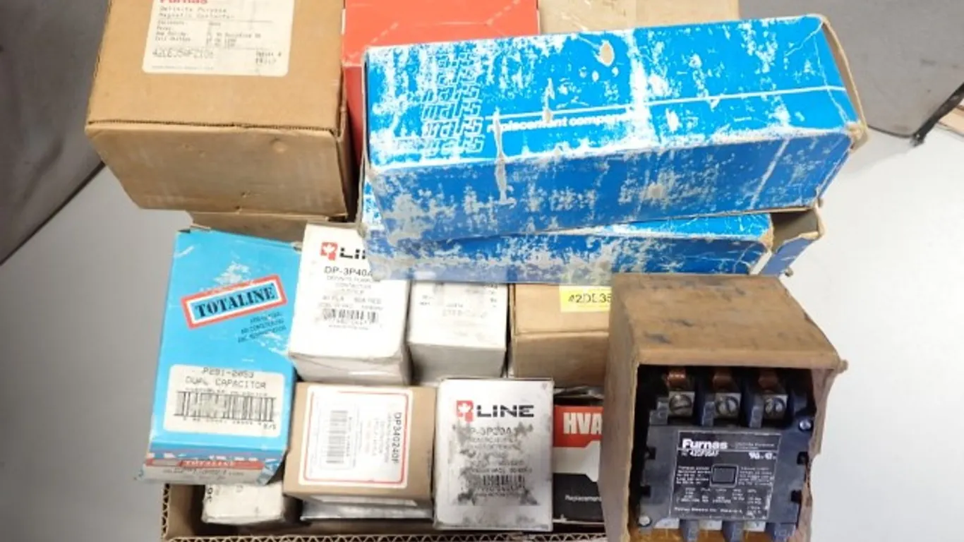 Luck Lot of HVAC Capacitor