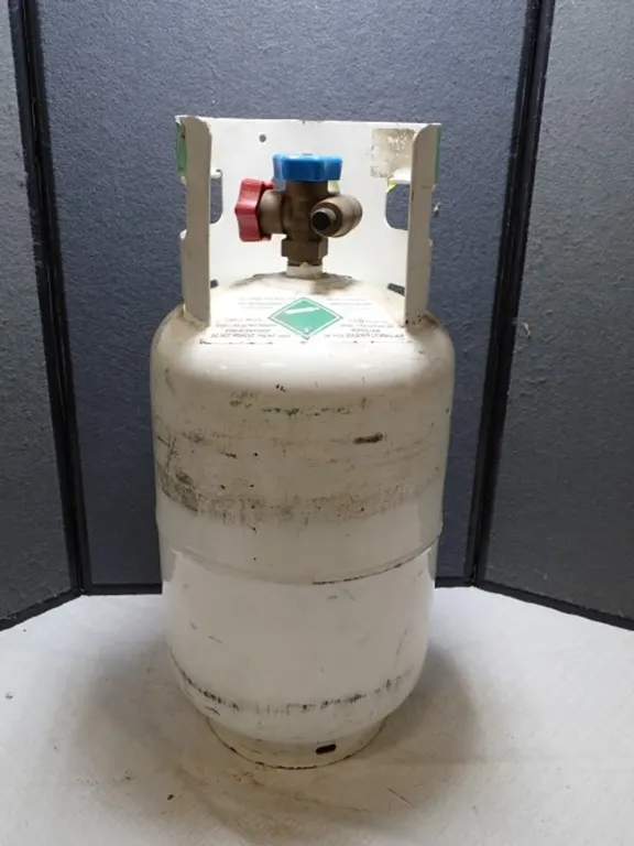 R22 Refrigerant Tank