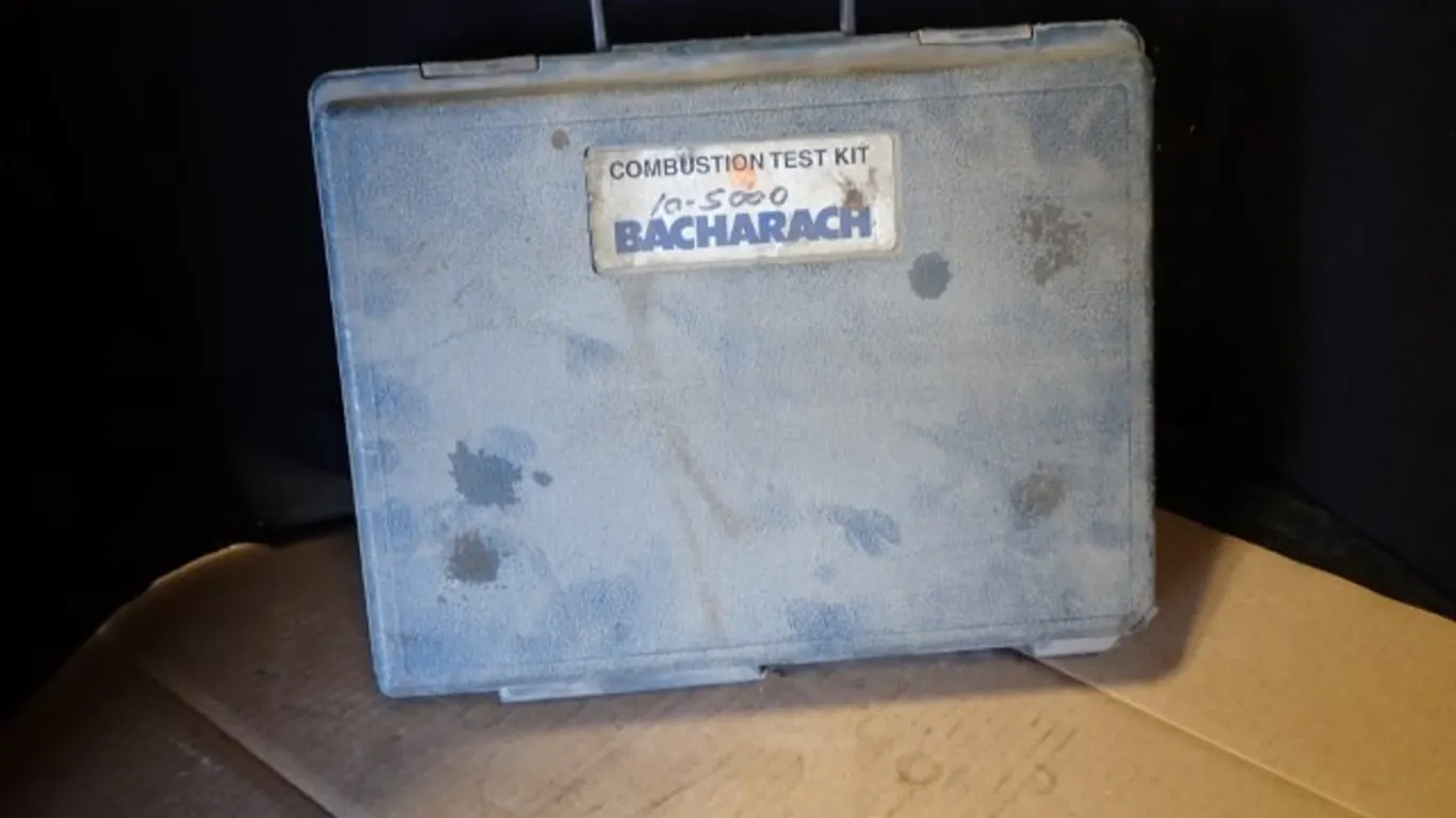 Bacharach FYRITE Combustion Test Kit