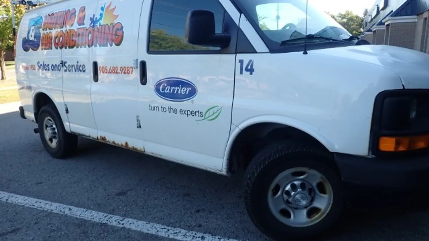 2015 Chevrolet Express Cargo Van - Automatic