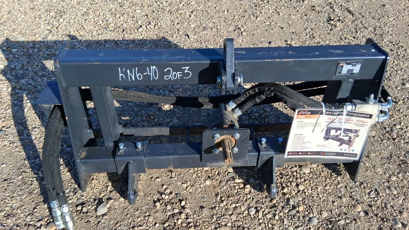 Arteer Skidsteer 3PTH Adapter (Unused)