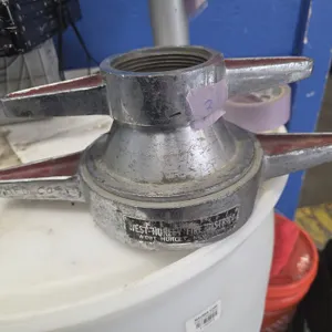 (#4) 5-1/2-Inch to 3-Inch Reducer Coupler