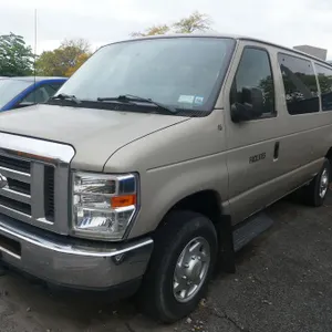 (#3)  2013 Ford E-350 Passenger Van