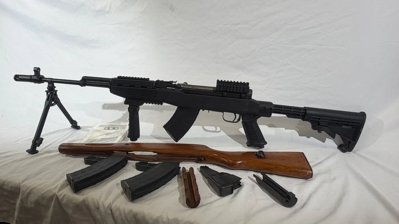 SKS SEMI-AUTOMATIC RIFLE