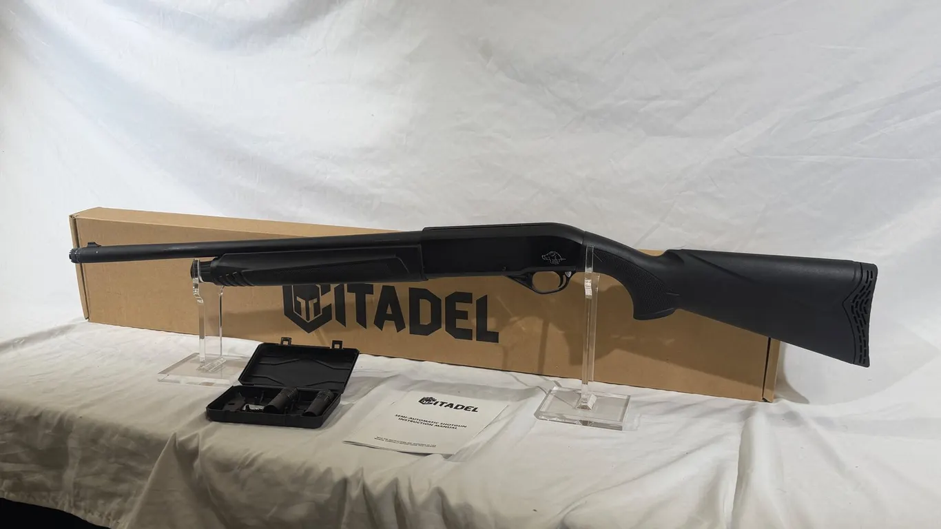 CITADEL SEMI AUTOMATIC SHOTGUN