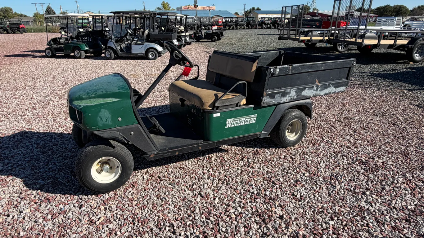 2002 E-Z-GO Workhorse 1200 Golf Cart - Gasoline