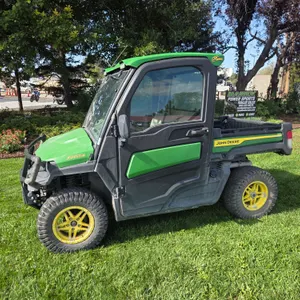 2024  John Deere  835R Gator  UTV