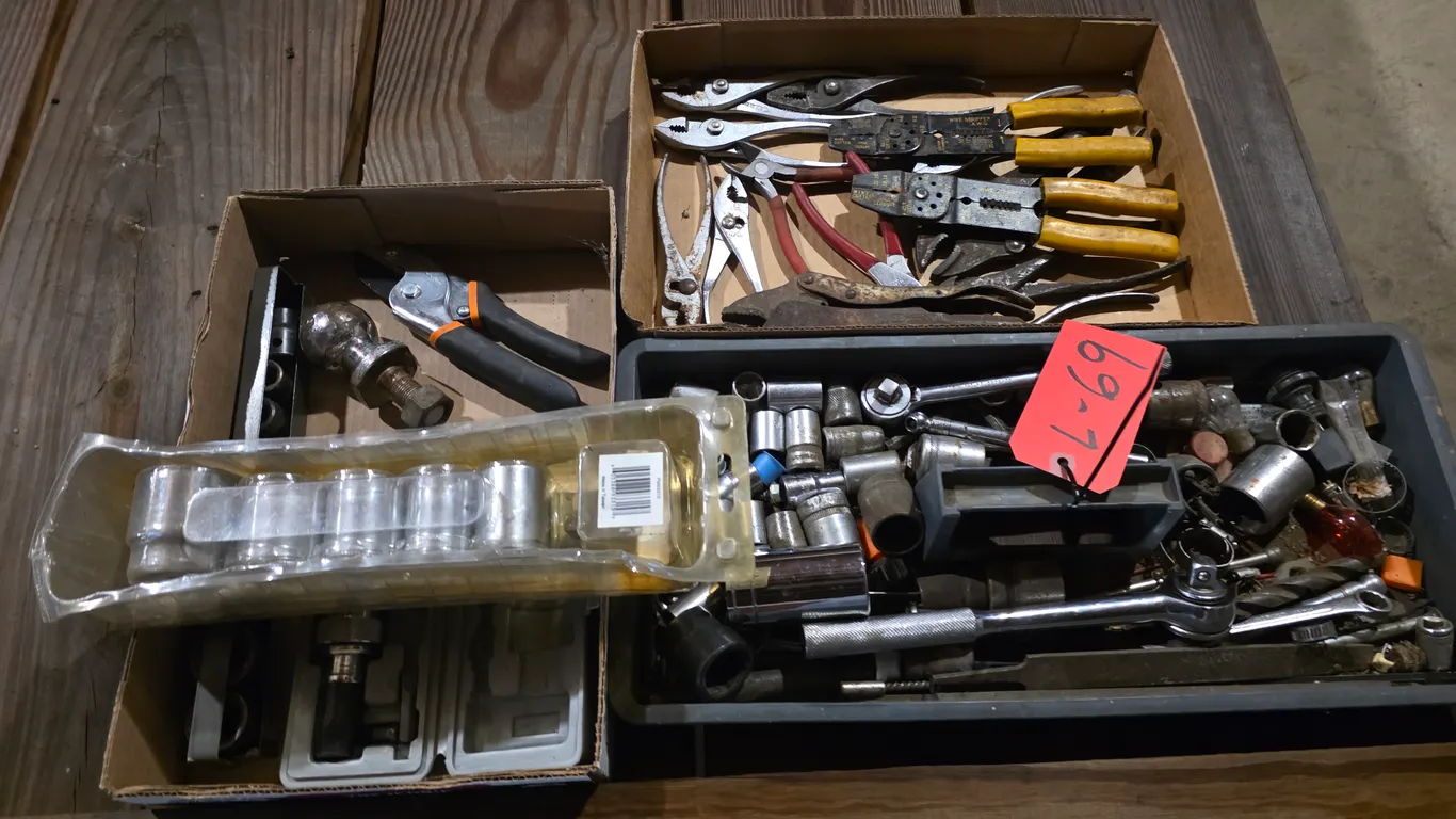 Misc Sockets And Hand Tools