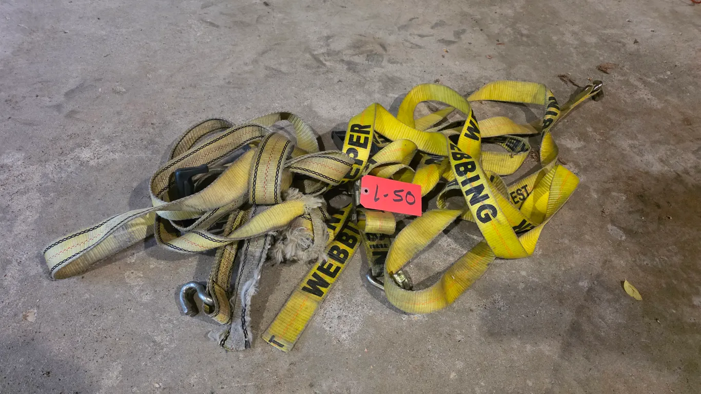 (2) Ratchet Straps