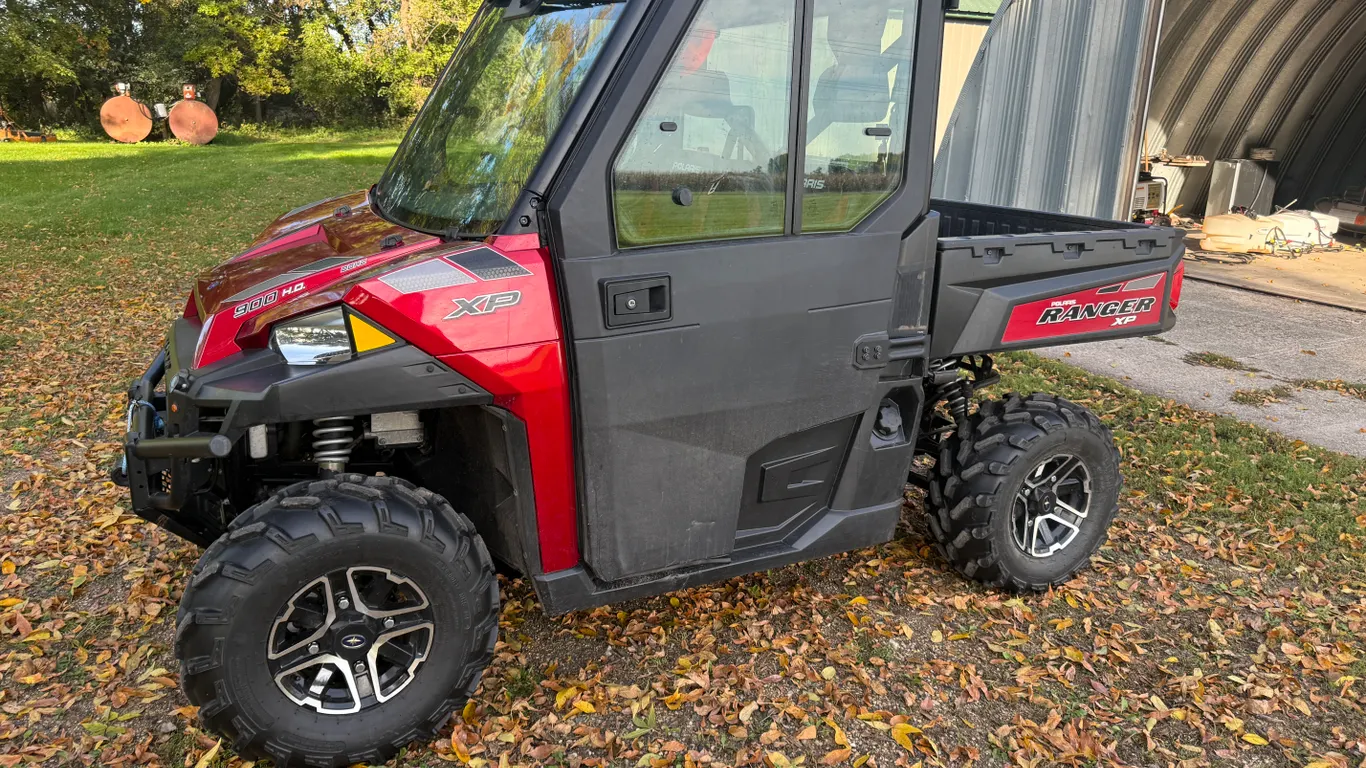 2015 Polaris Ranger XP Side x Side, 900CC High Output, 4x4, 943 Miles, Power Steering, Aluminum Rims