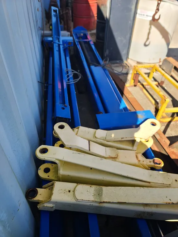 Two- Post Lift