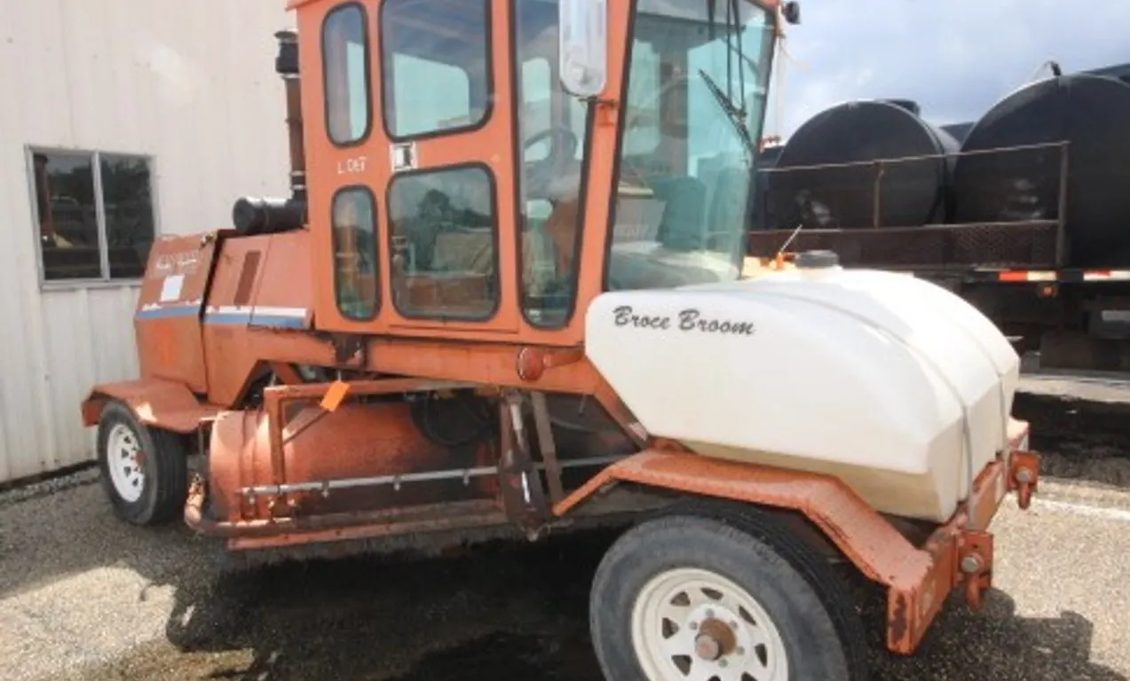2007 Broce Broom Sweeper