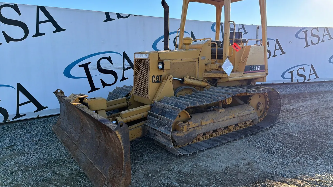 Caterpillar D3B LGP Dozer