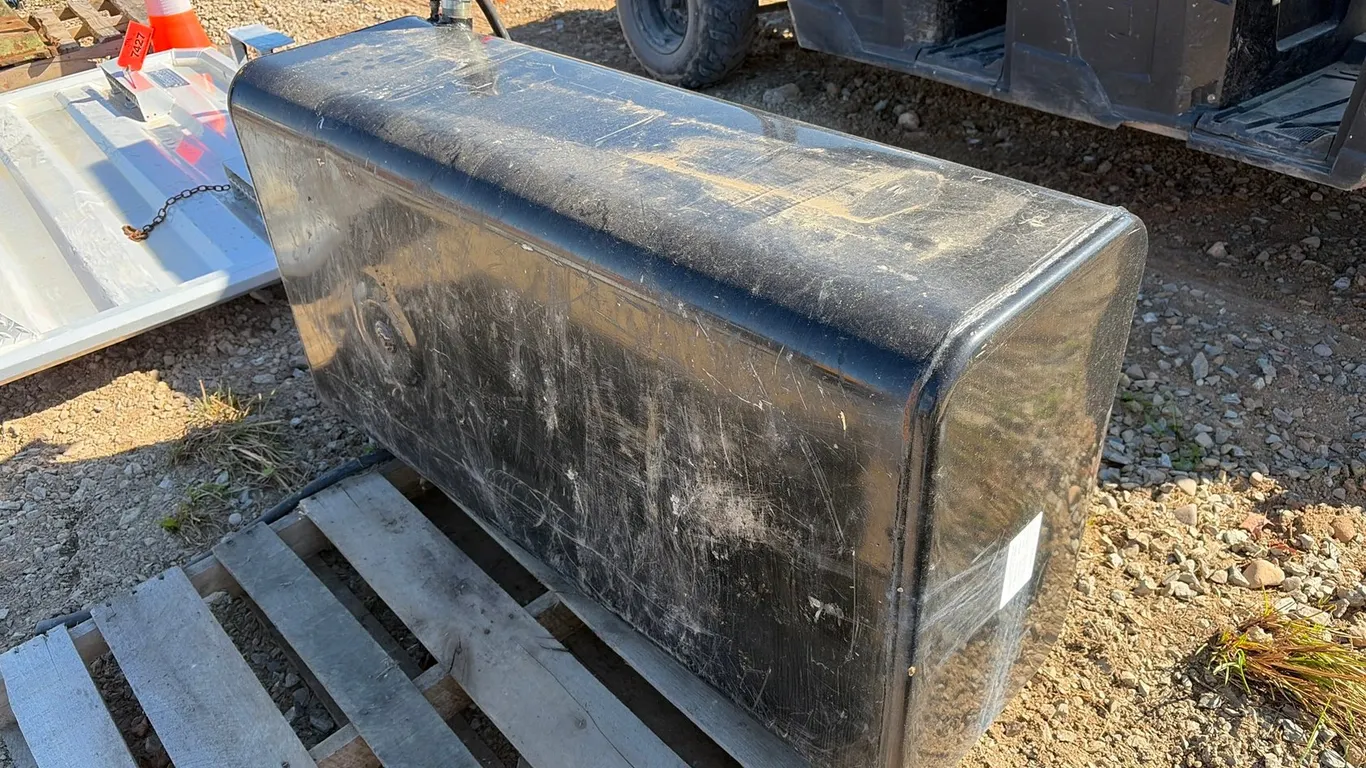 90 Gallon Fuel Tank
