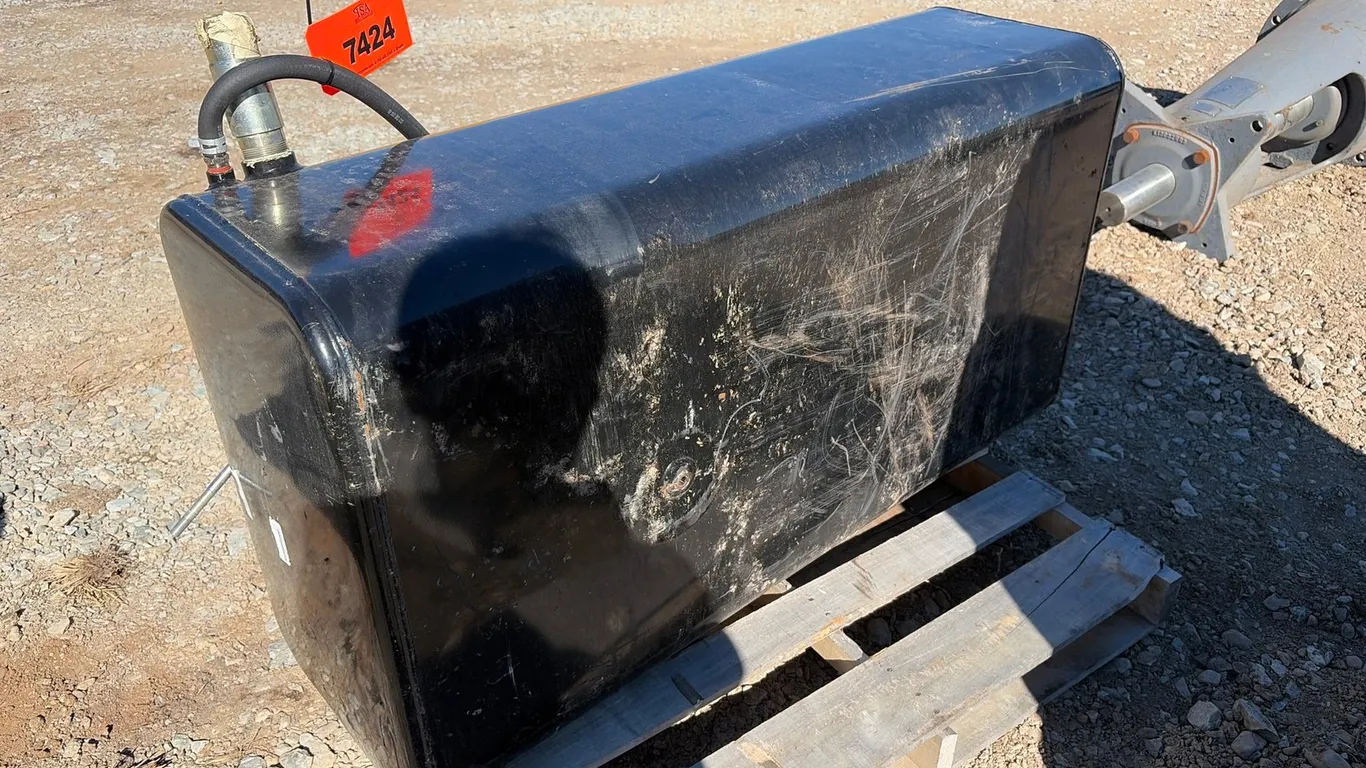 90 Gallon Fuel Tank