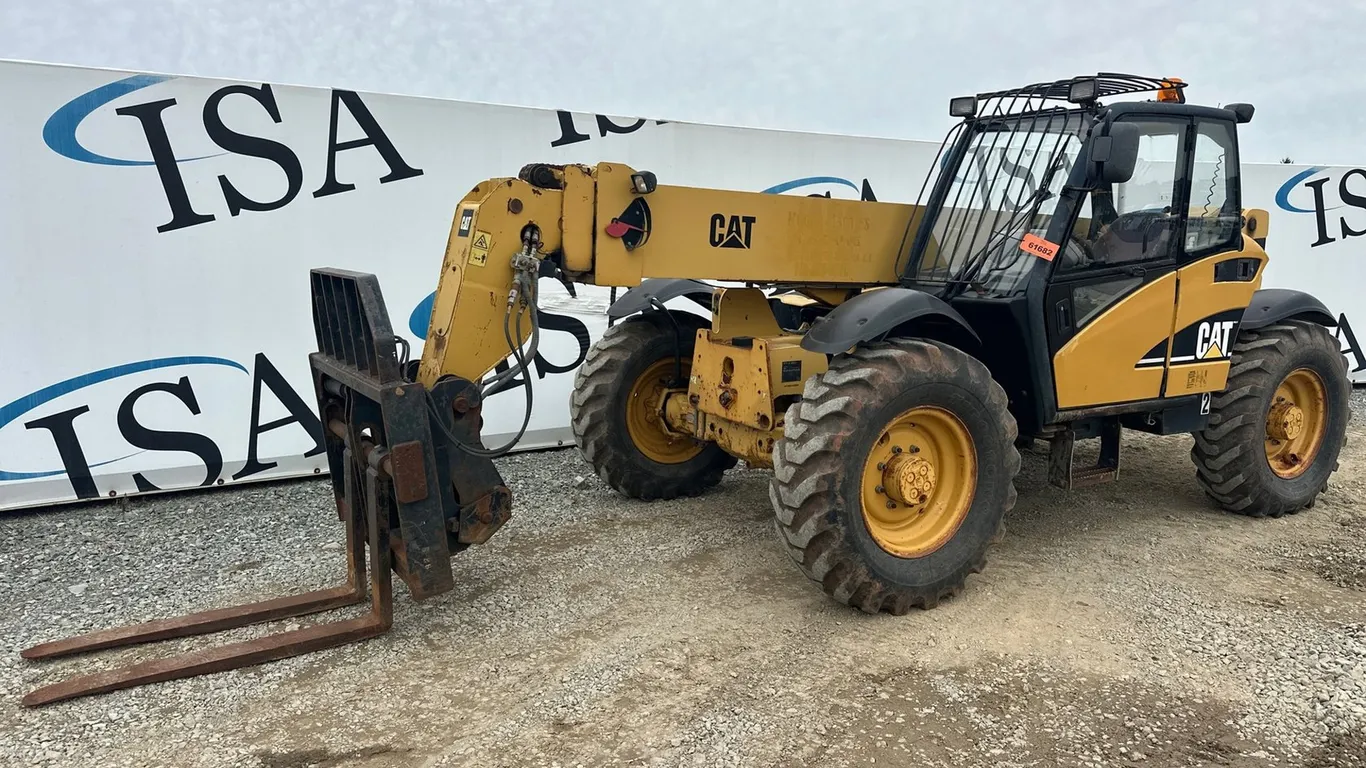 Caterpillar TH360B Telehandler