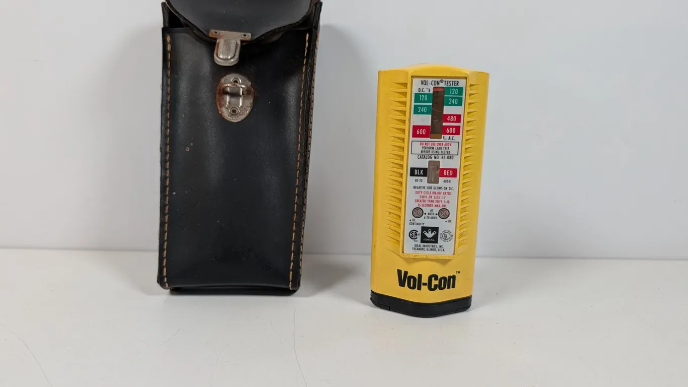 Vol-Con Voltage Tester with Leather Case