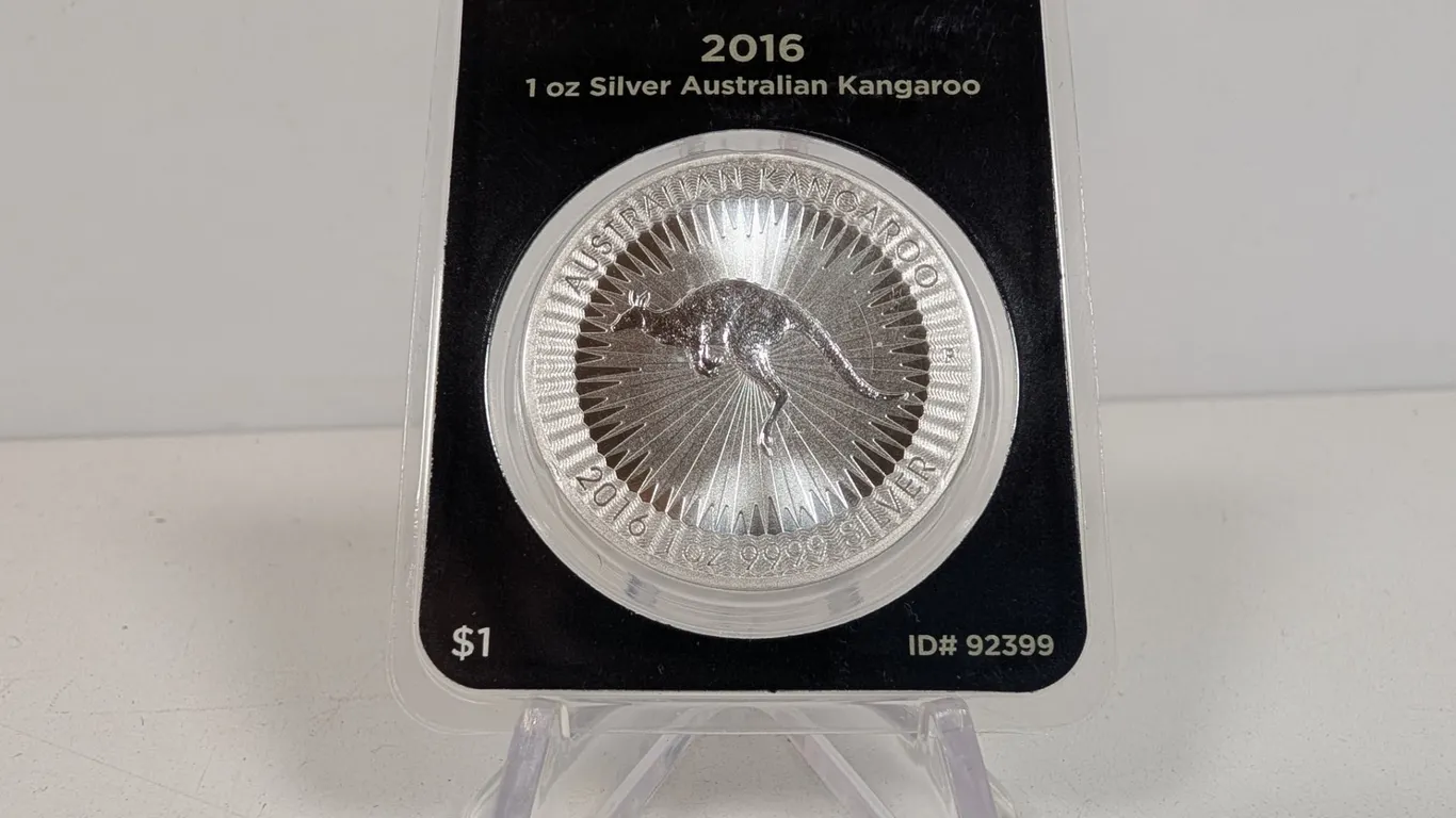 2016 1 oz Silver Australian Kangaroo Coin APMEX