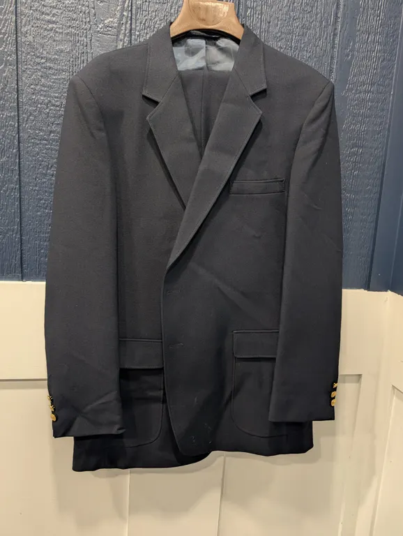 Perma-Prest Classic Collection Men's Navy Blue Blazer and Pants