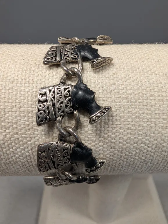 Nefertiti Head Link Bracelet