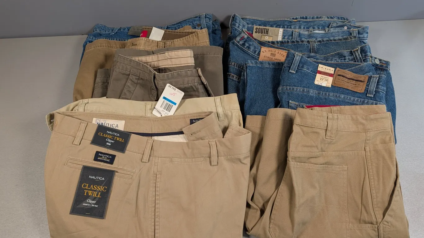 Mixed Lot of 9 Men's Shorts by Nautica, Arizona, U.S. Polo, Southpole