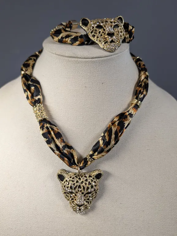 Leopard Print Scarf Necklace and Bracelet Set