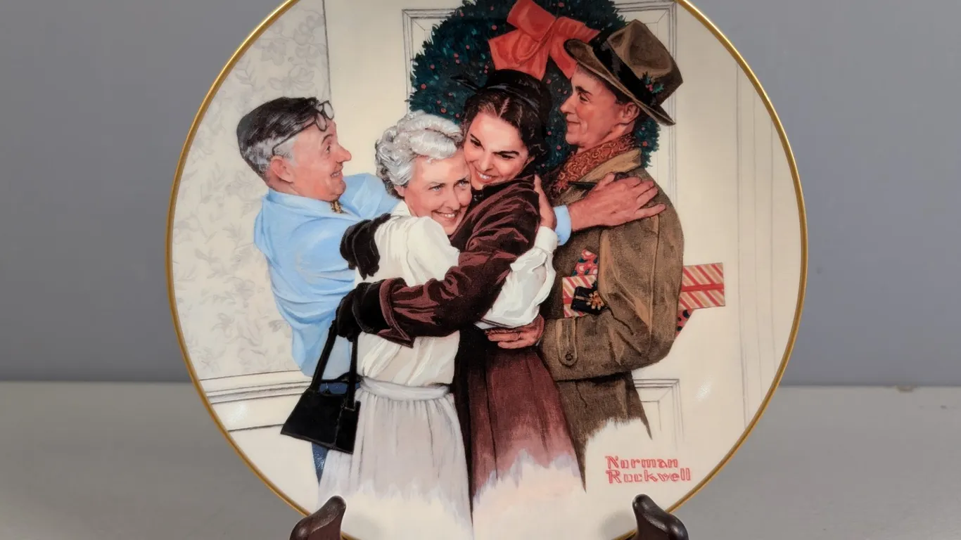 Norman Rockwell Gorham Fine China Christmas Plate