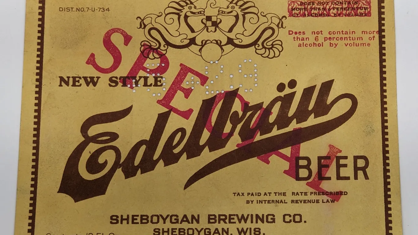 U-PERMIT 12 OZ BOTTLE LABEL NEW STYLE EDELBRAU SPECIAL BEER SHEBOYGAN BREWING WISCONSIN