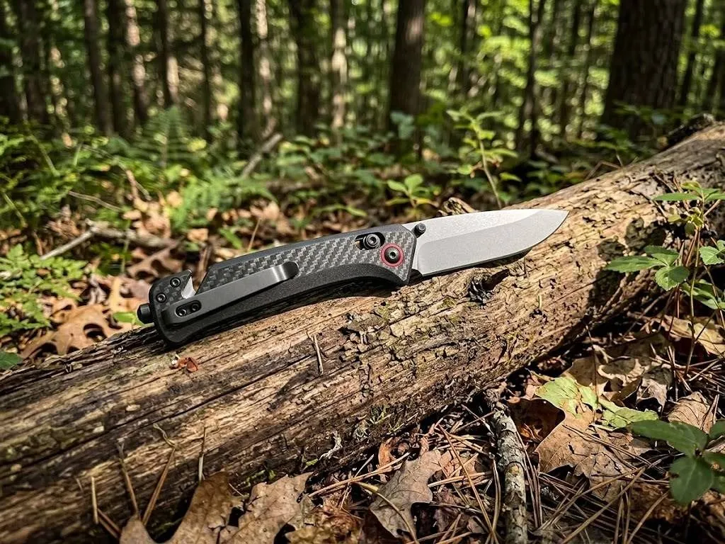 SvegaR Folding Knife with Black Handle